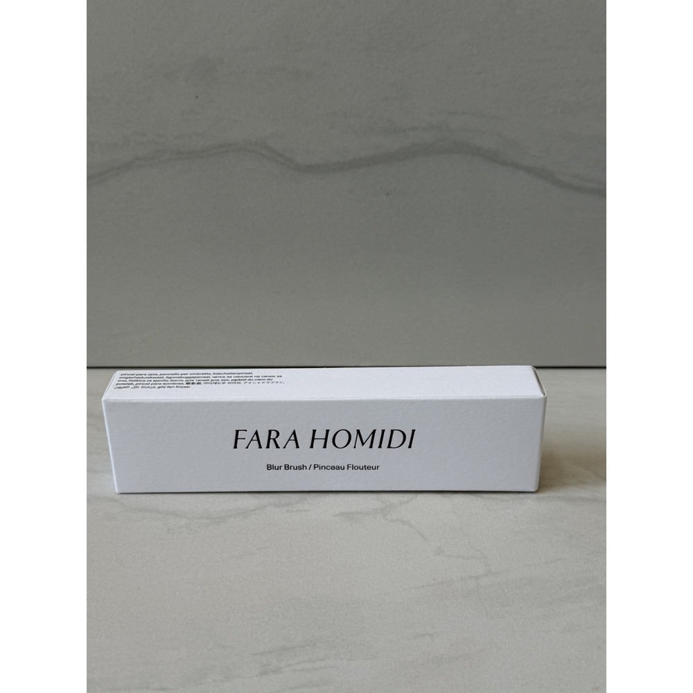 Fara Homidi Blur Brush Made in Japan New in Box!